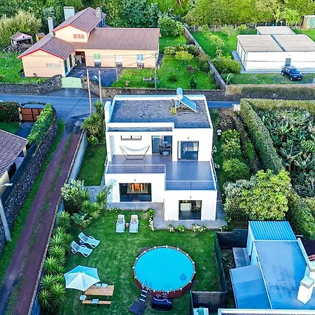 Cristy's Place Cabouco